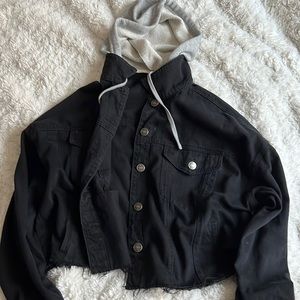 Black jean jacket - cropped